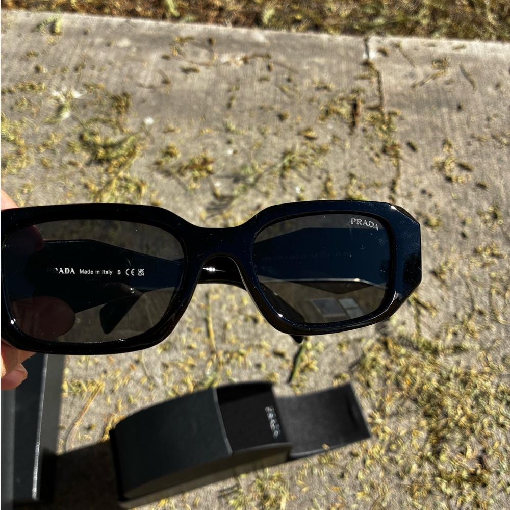 Black prada glasses